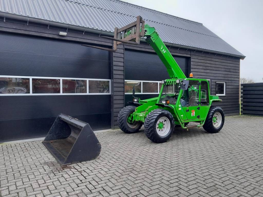 Merlo P 26.6 LP verreiker met bak en vorken 2.00M!