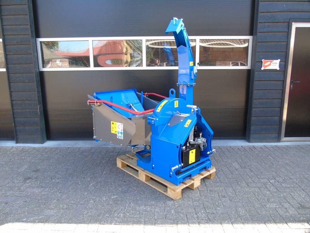 Houtversnipperaar BX 52R met hydraulische invoerro