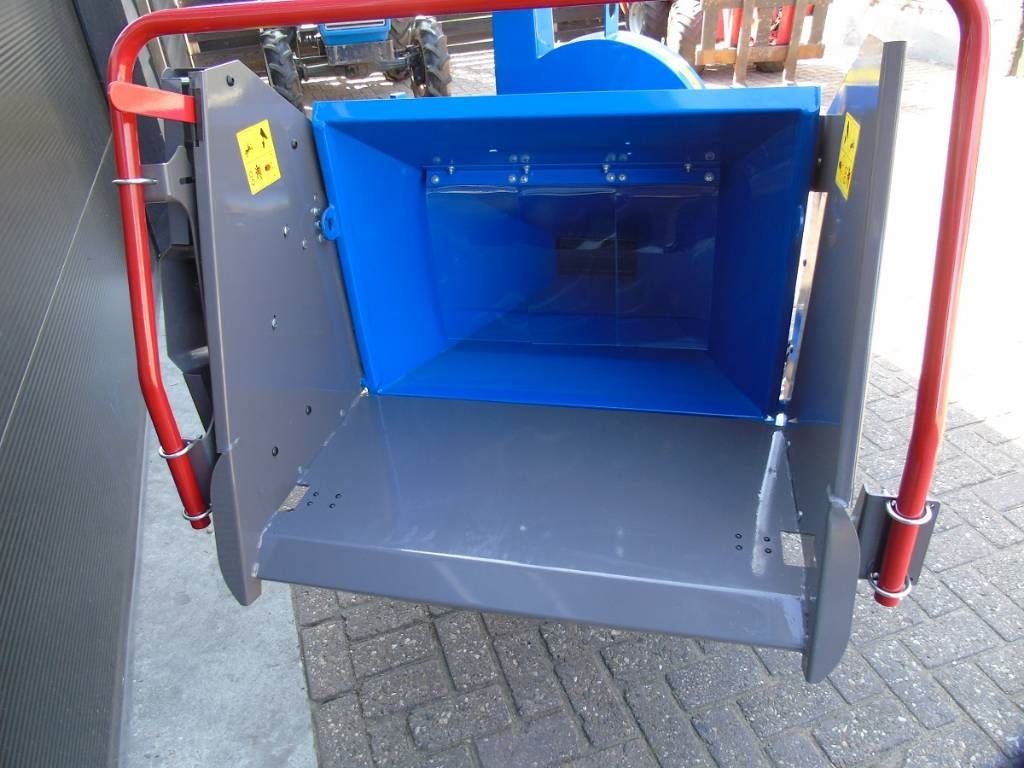 Houtversnipperaar BX 52R met hydraulische invoerro
