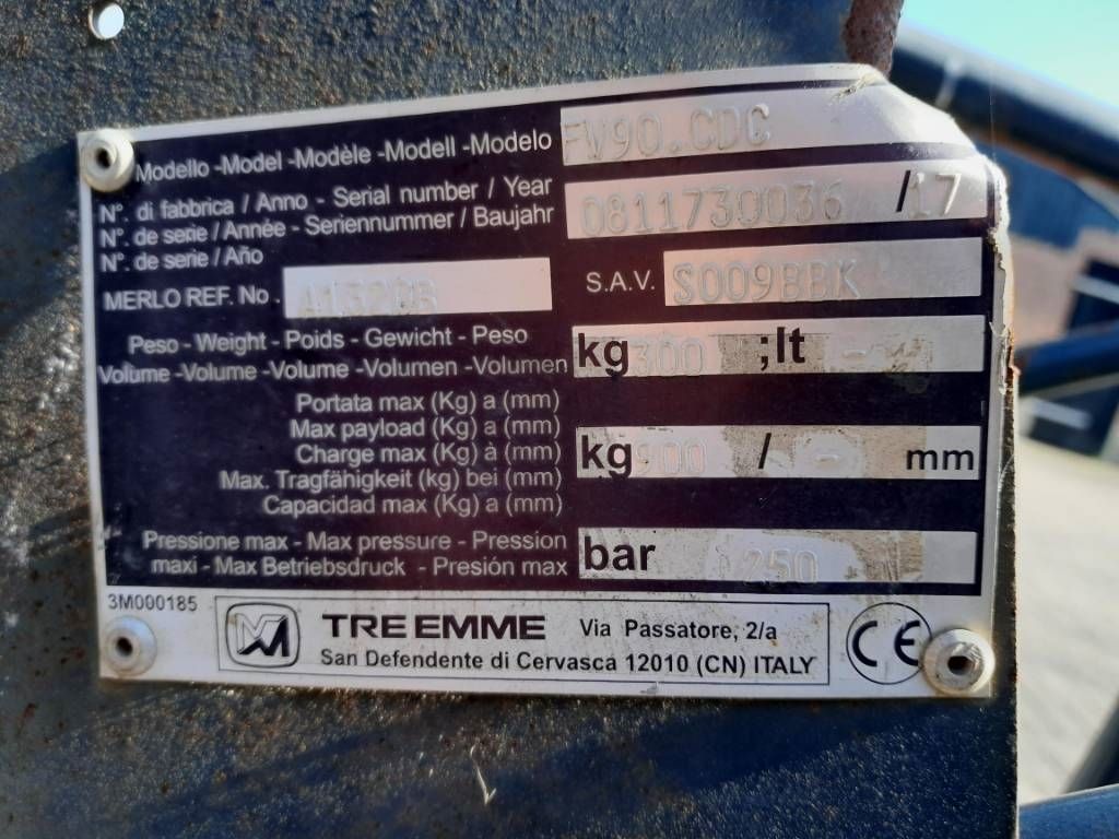 Merlo lier A 1320B winch 900KG ZM3