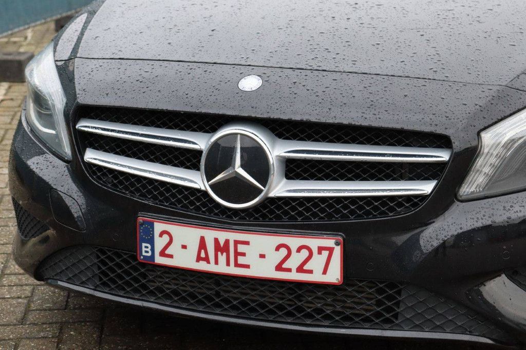 Mercedes-Benz A180 Petrol 2012 (Margin)