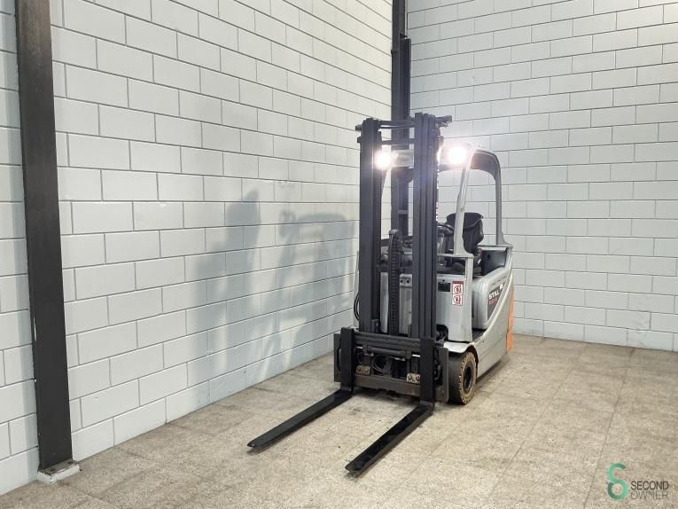 Gabelstapler Elektrisch Still RX20-16 2015 Drive-In-Kabine