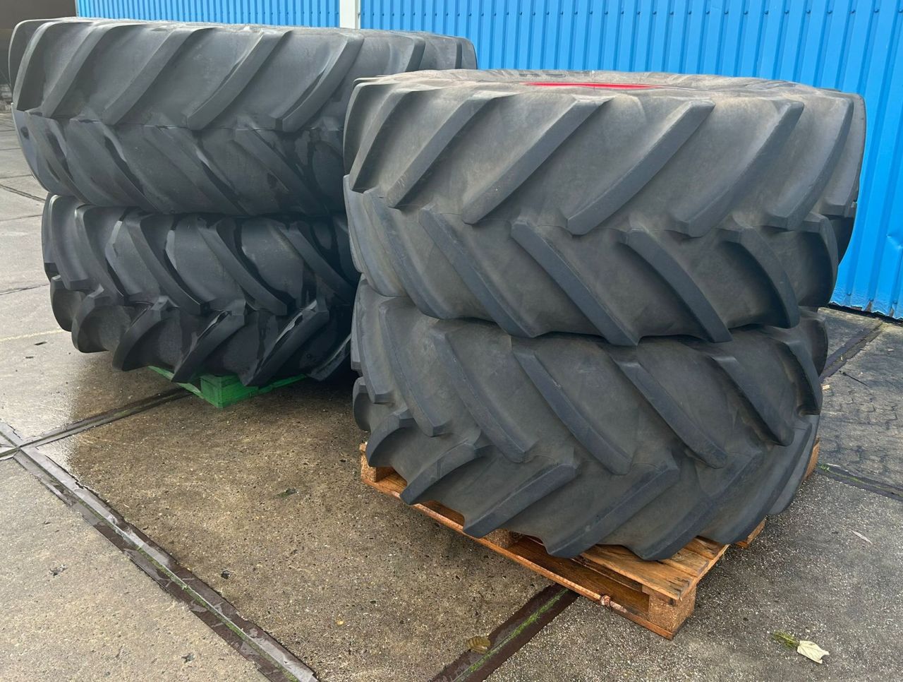 Michelin MachXbib 710/70R42&600/70R30 op 10 gaats Fendt velgen
