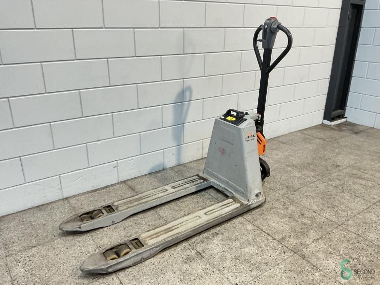 Pallet trucks Electric Still ECH12 2022
