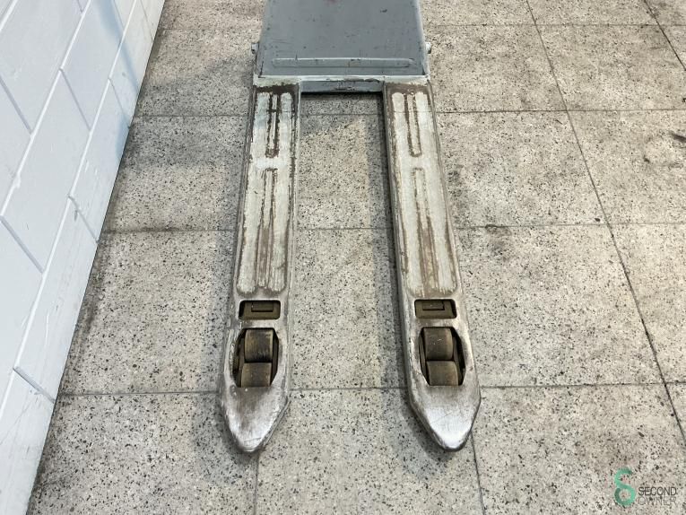 Pallet trucks Electric Still ECH12 2022