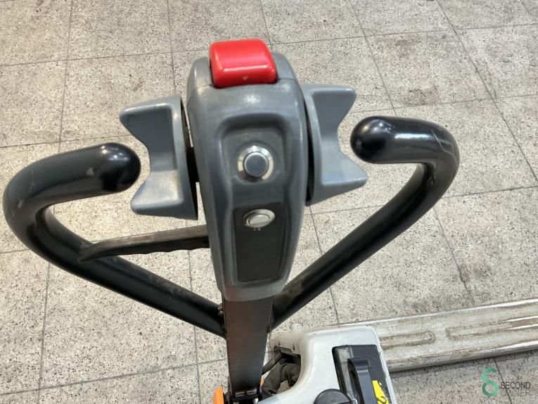 Pallet trucks Electric Still ECH12 2022