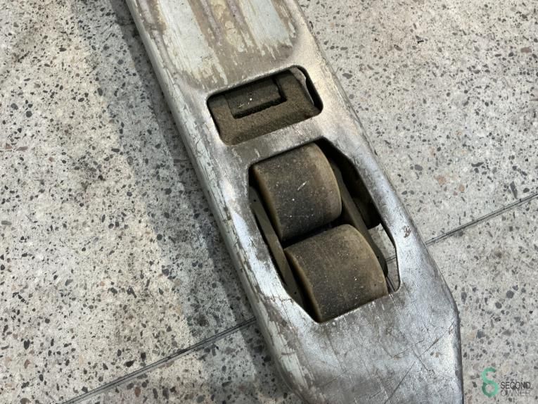 Pallet trucks Electric Still ECH12 2022