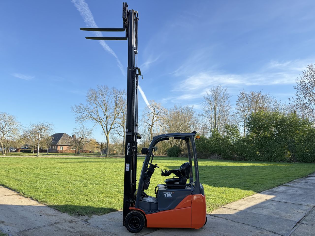 Toyota Traigo 1600kg triplex Freelift Sideshift 3900uur