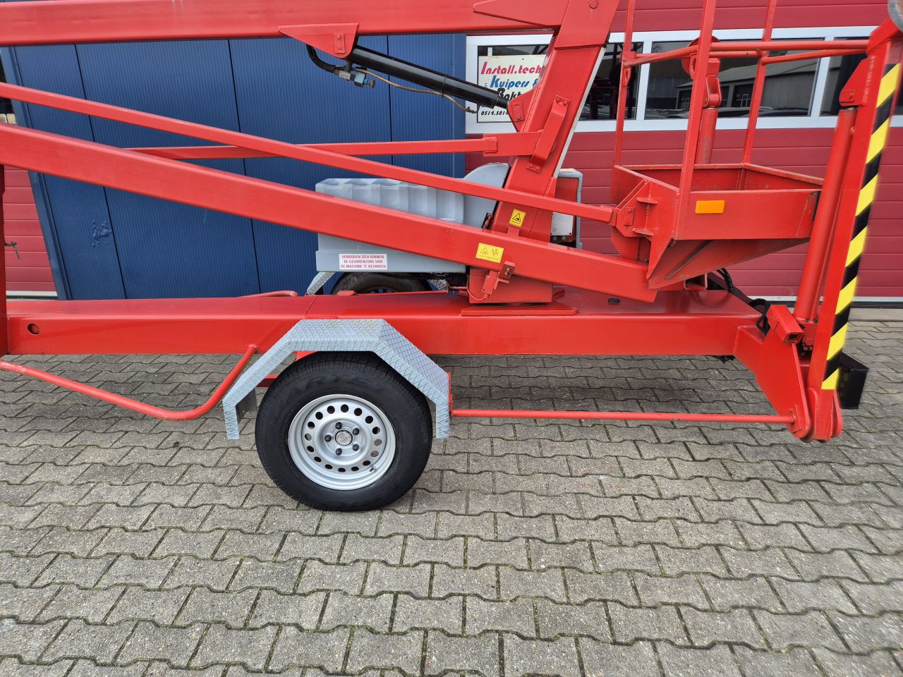SKY HIGH 1200 AANHANGER HOOGWERKER 12 METER 230V