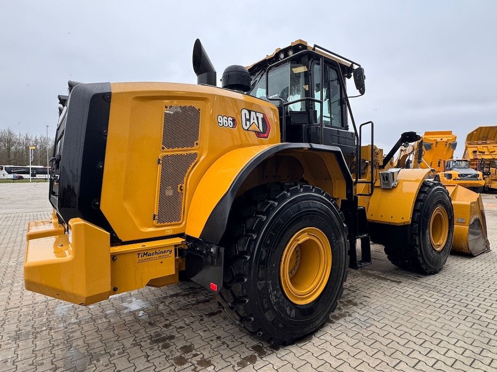 CAT 966