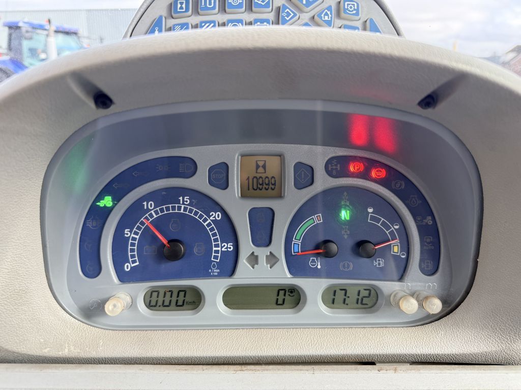 New Holland T7030 Autocommand