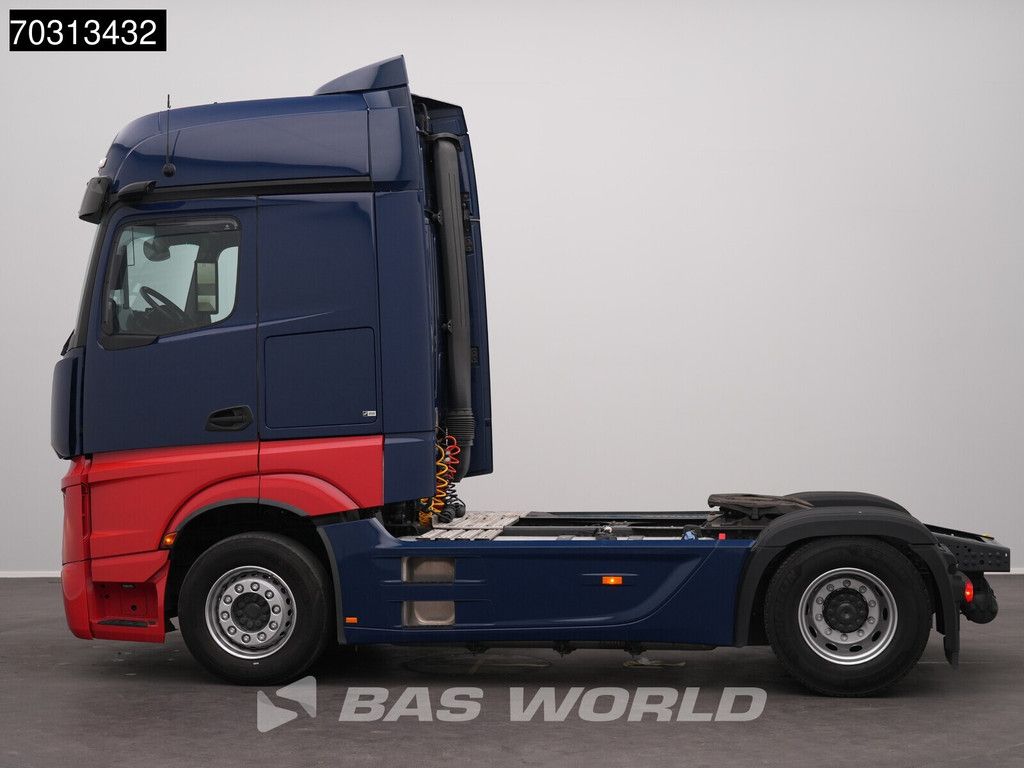 Mercedes Actros 1846 4X2 Bigspace Retarder Mirrorcam Navi
