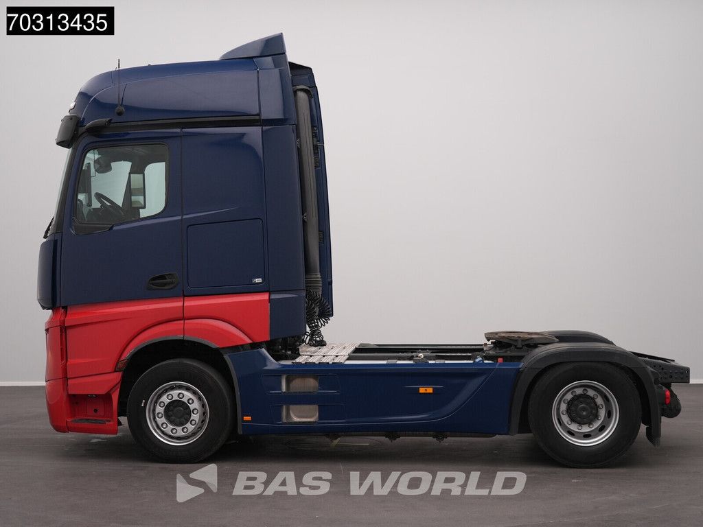 Mercedes Actros 1846 4X2 Bigspace Retarder Mirrorcam Navi