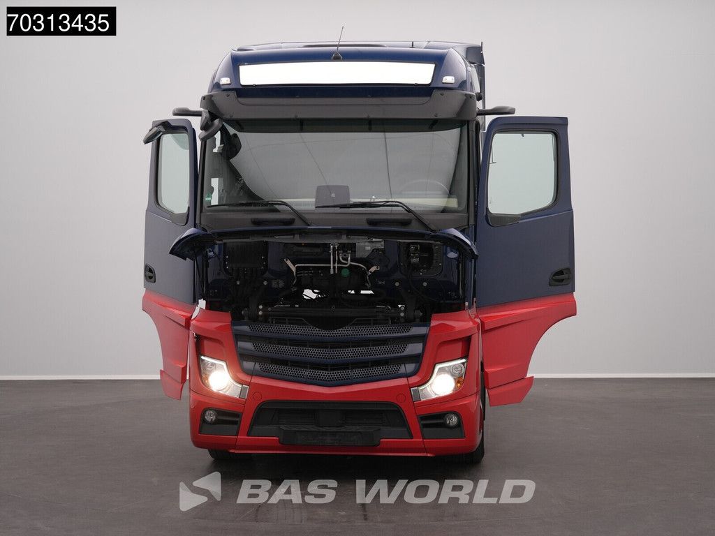 Mercedes Actros 1846 4X2 Bigspace Retarder Mirrorcam Navi