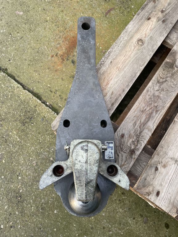 Onbekend K80 aanhangerkoppeling/kipperplaat