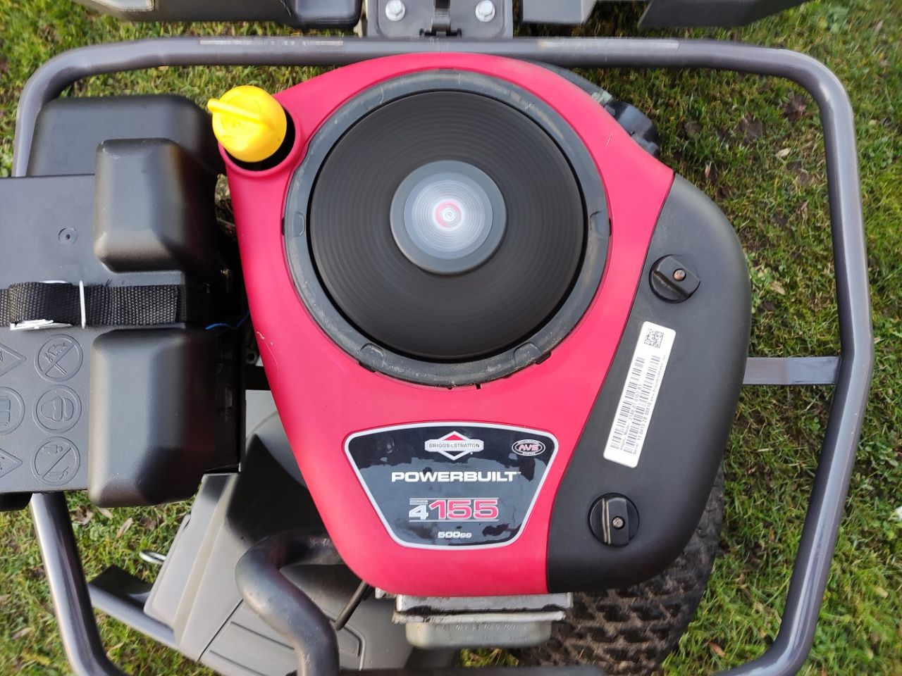 HUSQVARNA zitmaaier (type Rider 216 AWD, 15,5 pk, 4WD, 94 cm.)