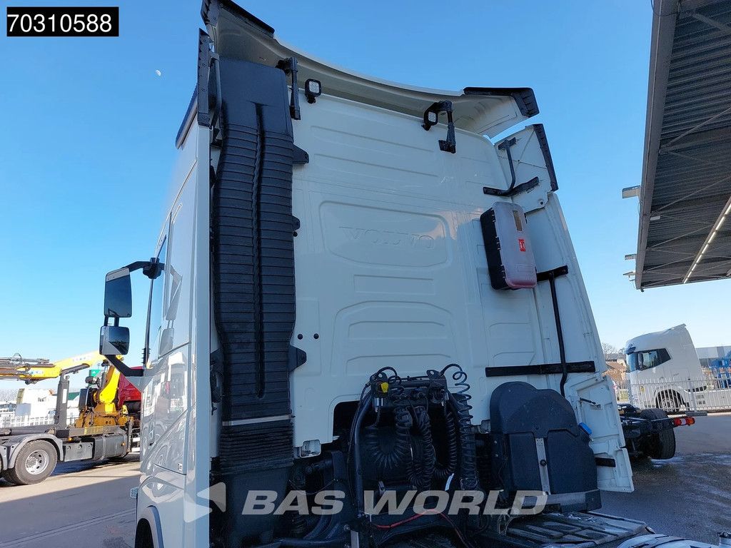 Volvo FH FH 500 6X2 Globe Lenkachse 2x Tanks