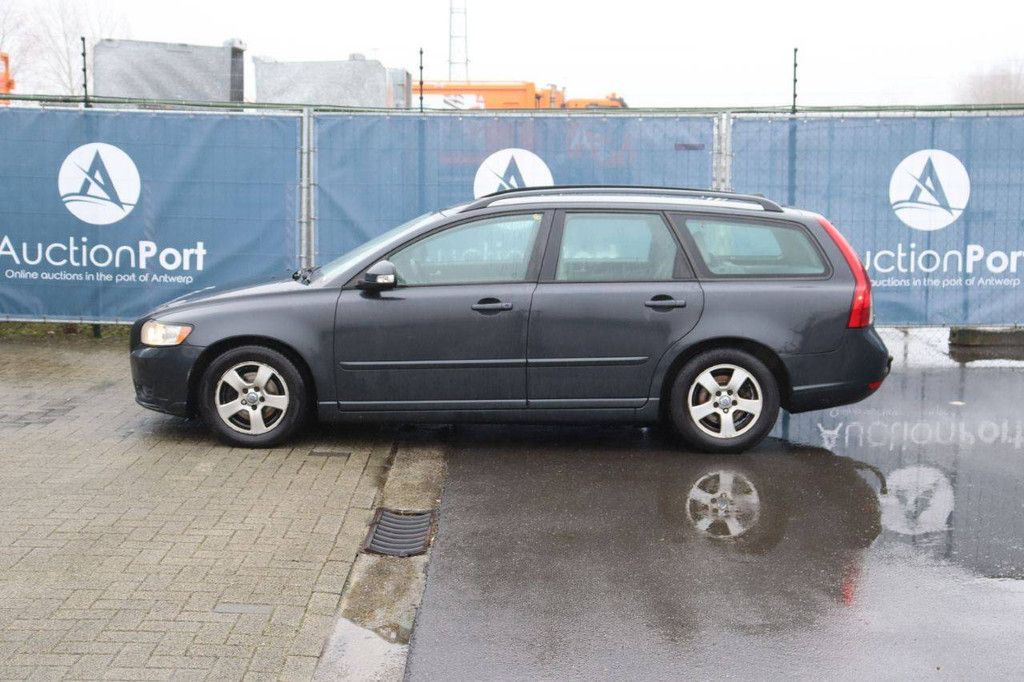 Pkw Volvo V50 Diesel 110 PS 2010 (Margin)