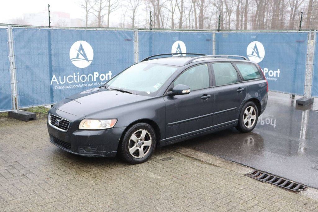 Pkw Volvo V50 Diesel 110 PS 2010 (Margin)