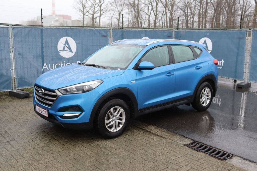 SUV Hyundai Tucson Petrol 132hp 2016 (Margin)