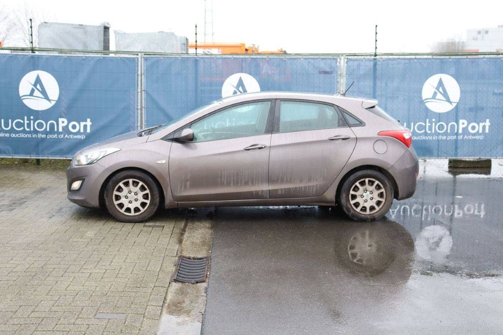 Pkw Hyundai i30 Diesel 100 PS 2014 (Margin)