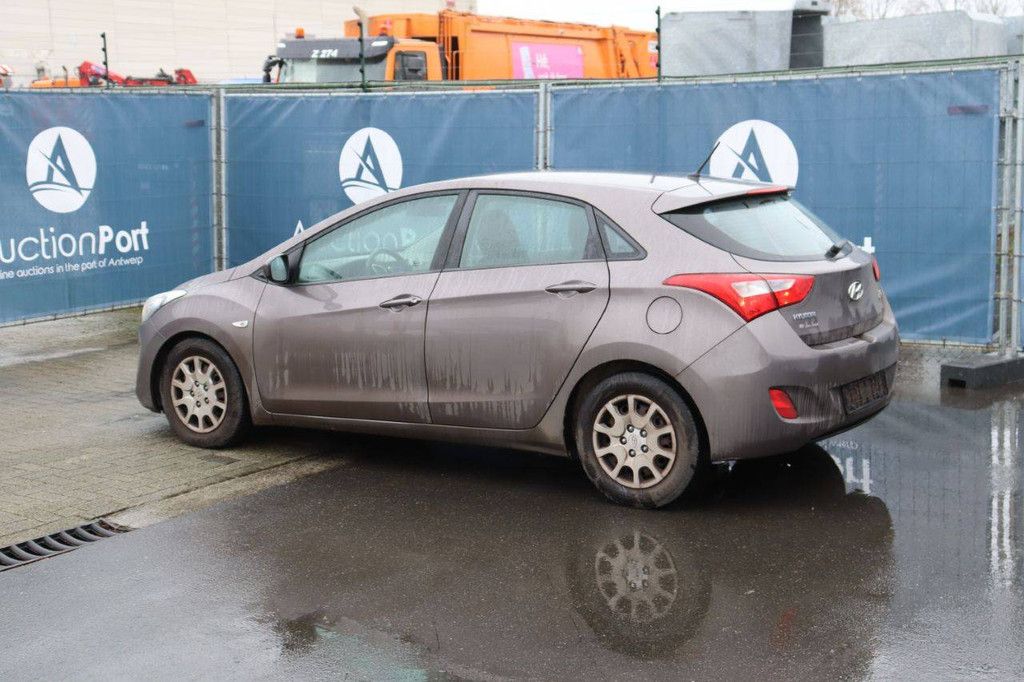 Pkw Hyundai i30 Diesel 100 PS 2014 (Margin)