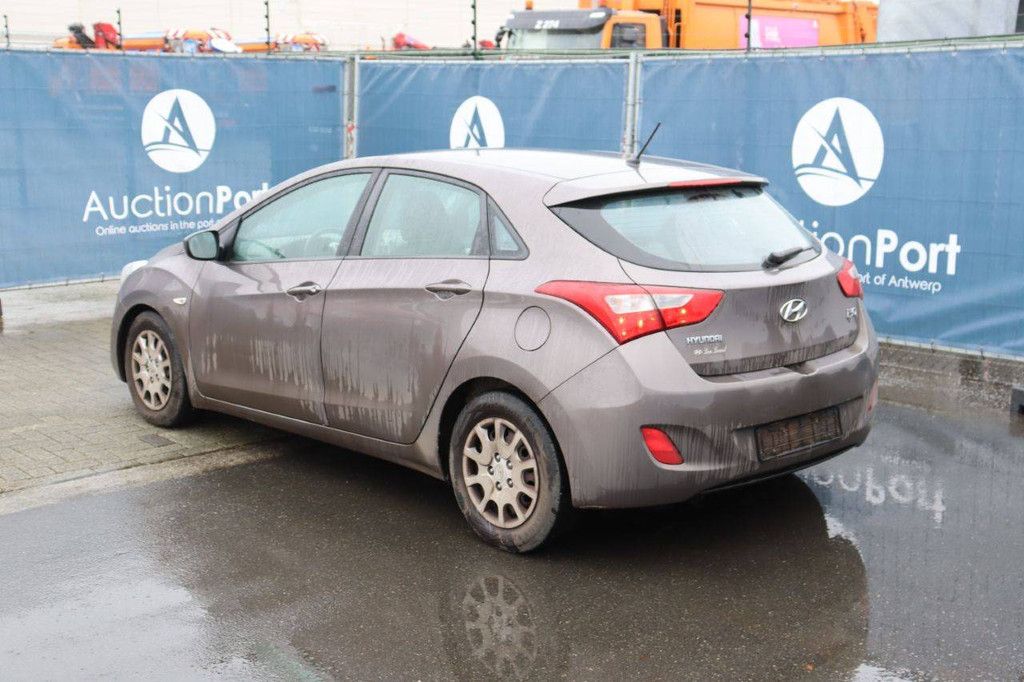 Pkw Hyundai i30 Diesel 100 PS 2014 (Margin)
