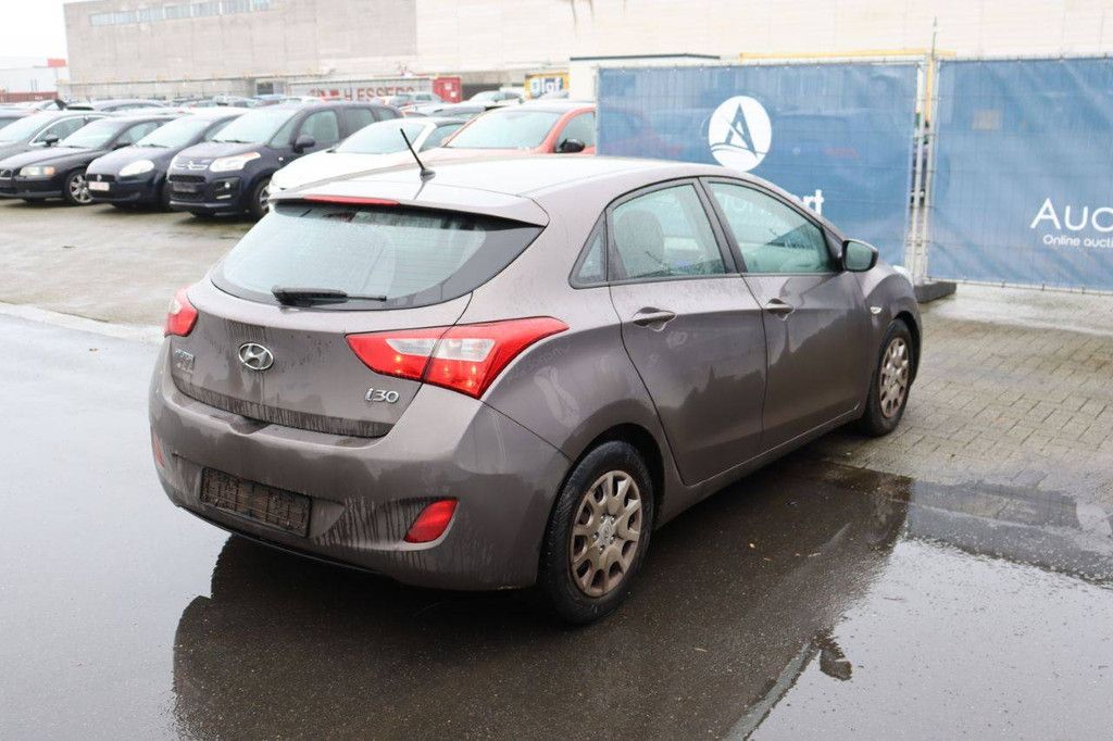 Pkw Hyundai i30 Diesel 100 PS 2014 (Margin)