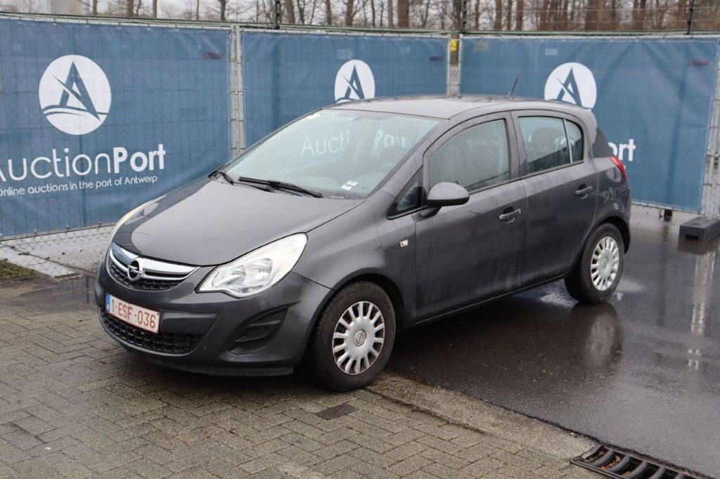 Pkw Opel Corsa 65 PS 2013 (Margin)