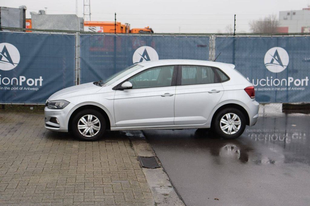 Passenger car Volkswagen Polo Petrol 95 hp 2018 (Margin)