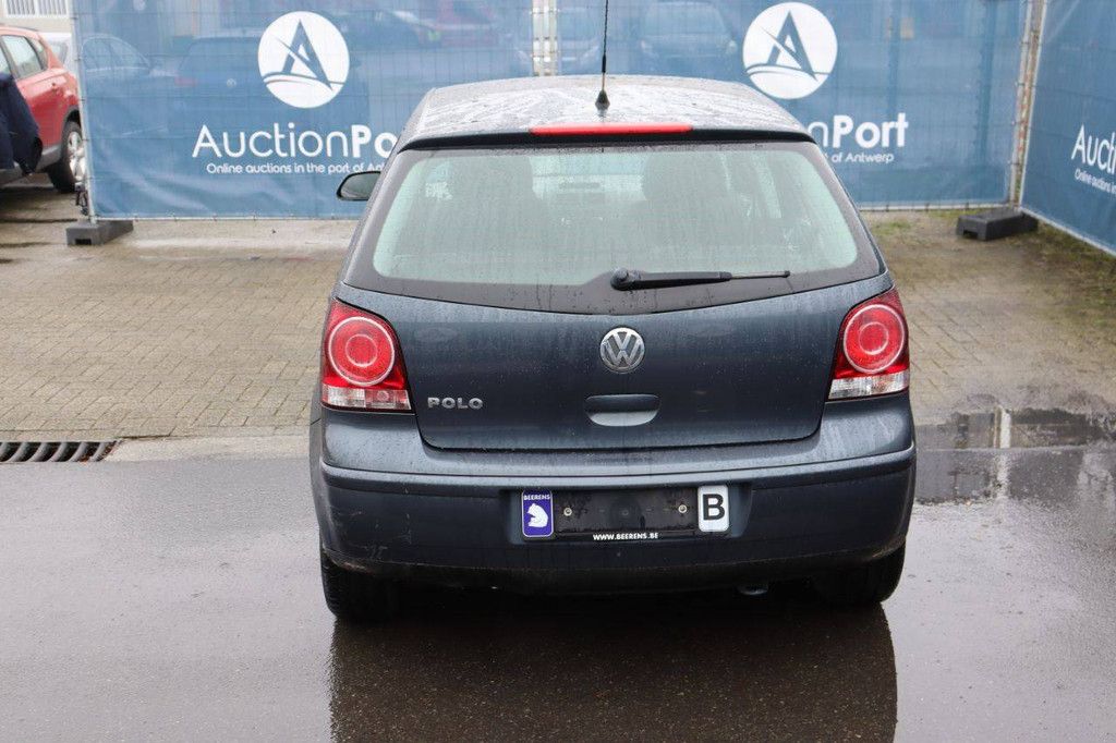 Passenger car Volkswagen Polo Petrol 60 hp 2008 (Margin)