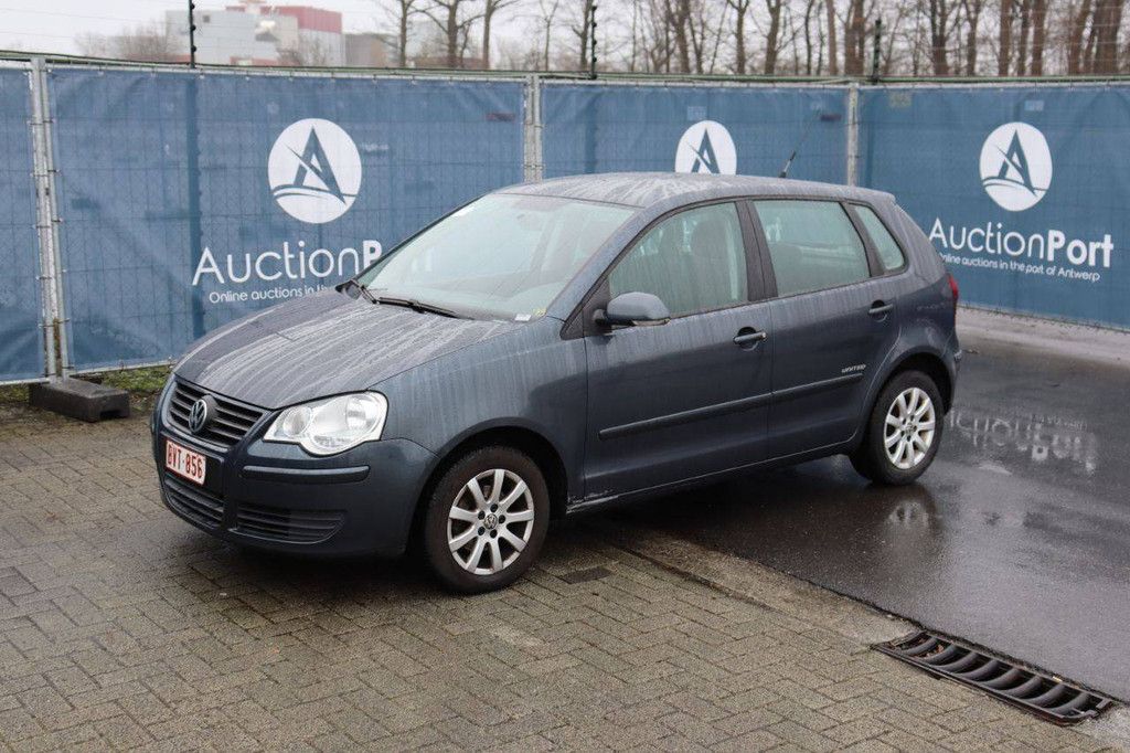 Passenger car Volkswagen Polo Petrol 60 hp 2008 (Margin)