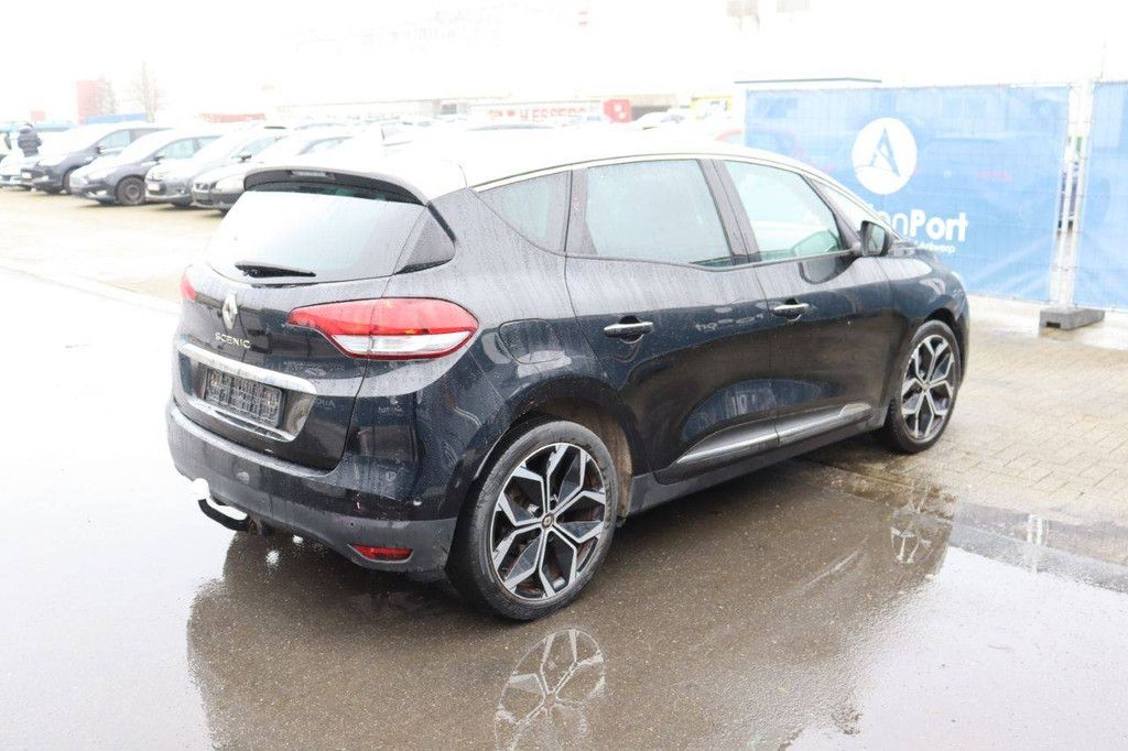 Passenger car Renault Scenic Petrol 140 hp 2022 (Margin)