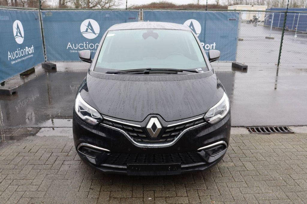 Passenger car Renault Scenic Petrol 140 hp 2022 (Margin)