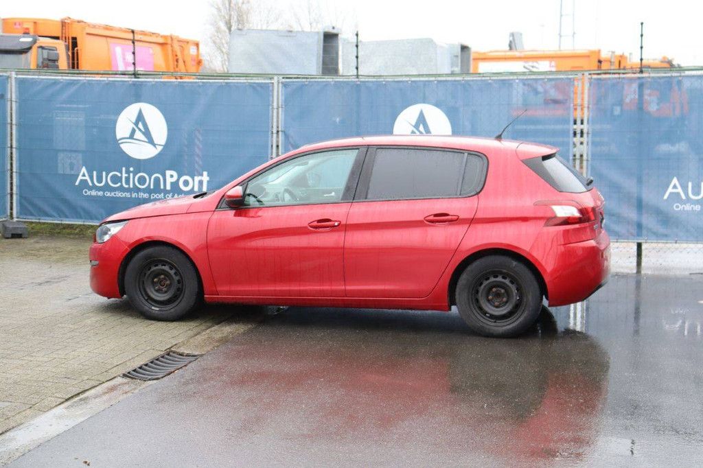 Pkw Peugeot 308 Benzin 110 PS 2018 (Marge)