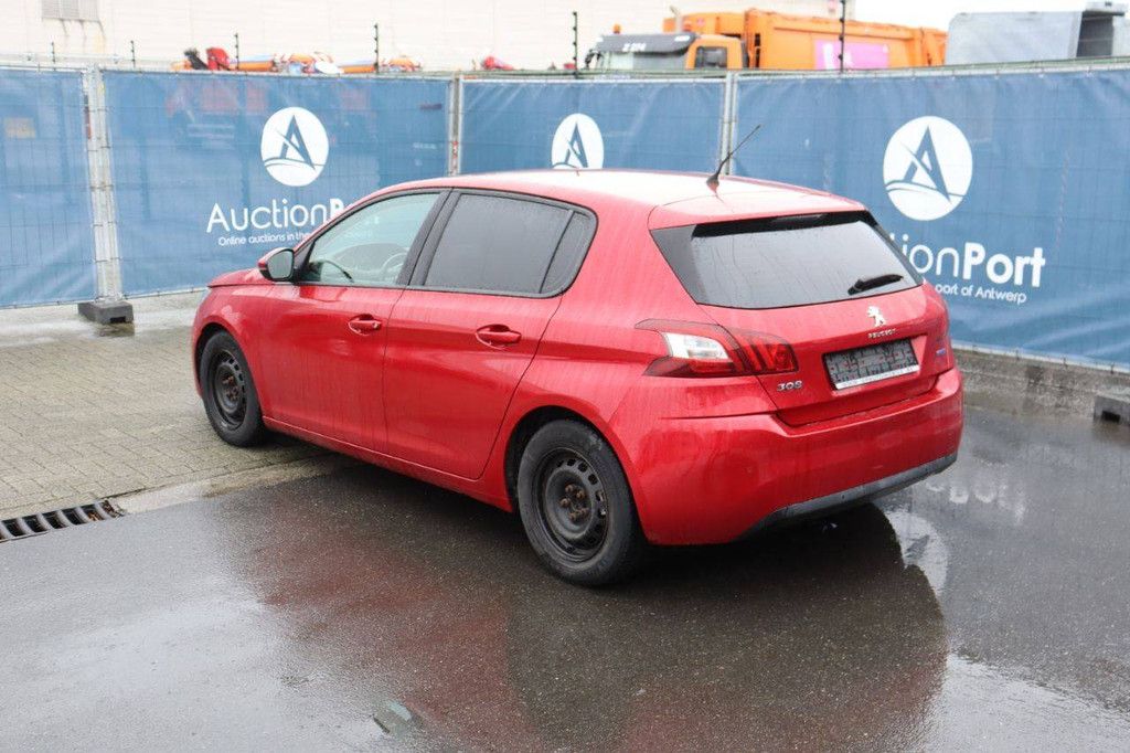 Pkw Peugeot 308 Benzin 110 PS 2018 (Marge)