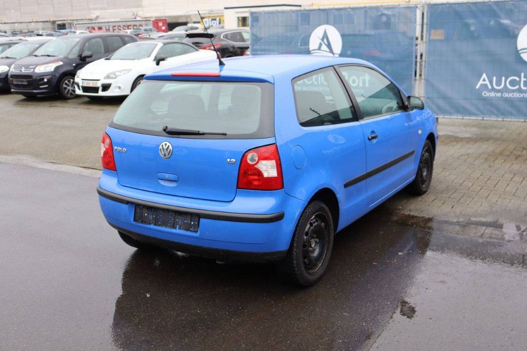 Passenger car Volkswagen Polo Petrol 65 hp 2004 (Margin)