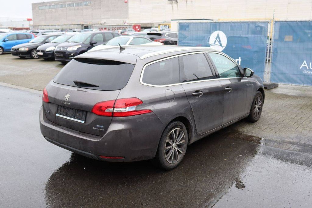 Passenger car Peugeot 308 Diesel 116 hp 2014 (Margin)