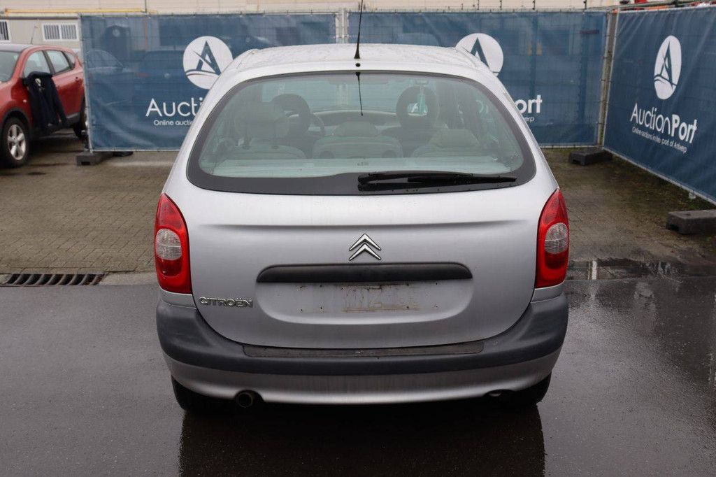 Personenauto Citroën Xsara Benzine 137pk 2000 (Marge)