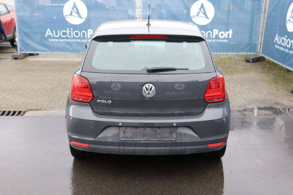 Pkw Volkswagen Polo Benzin 60 PS 2016 (Marge)
