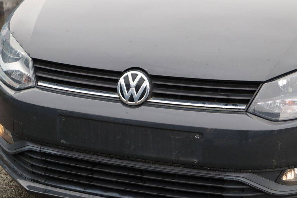 Pkw Volkswagen Polo Benzin 60 PS 2016 (Marge)