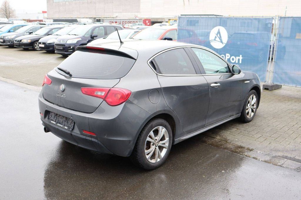 Pkw Alfa Romeo Giulietta Diesel 105 PS 2012 (Marge)
