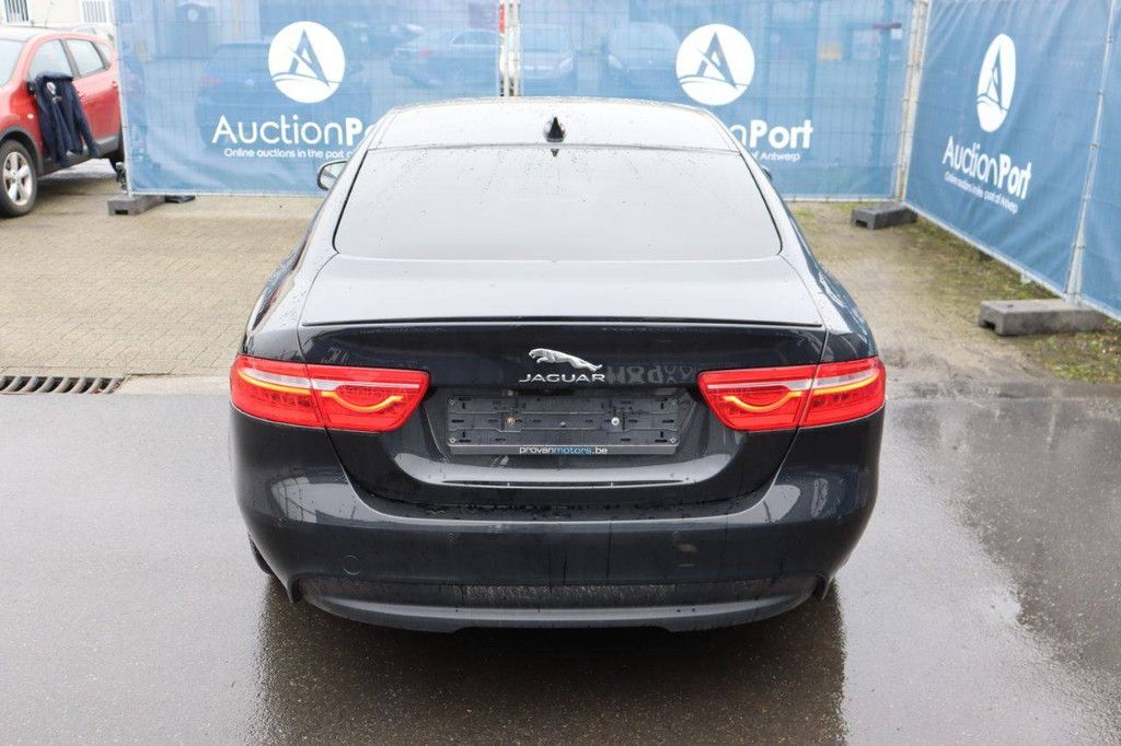 Jaguar XE Diesel Pkw, 163 PS, Baujahr 2018 (Margin)
