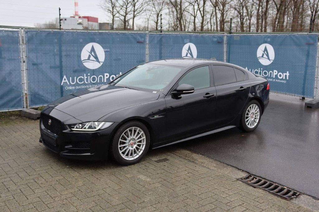 Jaguar XE Diesel Pkw, 163 PS, Baujahr 2018 (Margin)