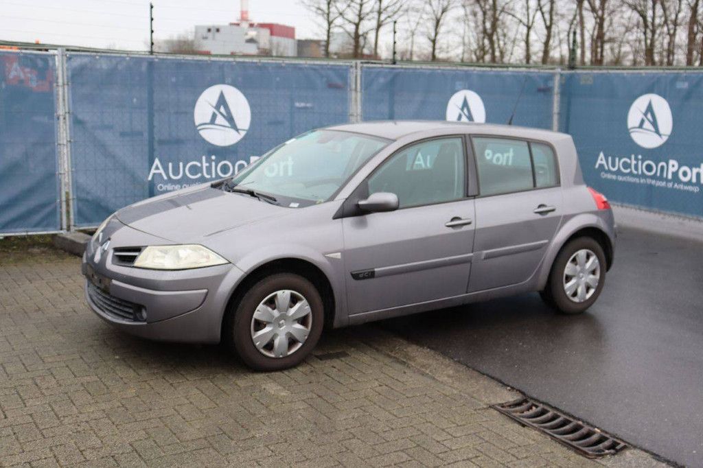 Passenger car Renault Mégane Diesel 85hp 2008 (Margin)