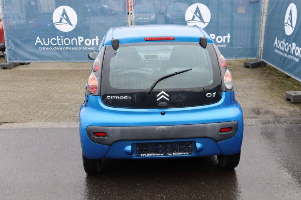 Passenger car Citroën C1 Petrol 68 hp 2011 (Margin)