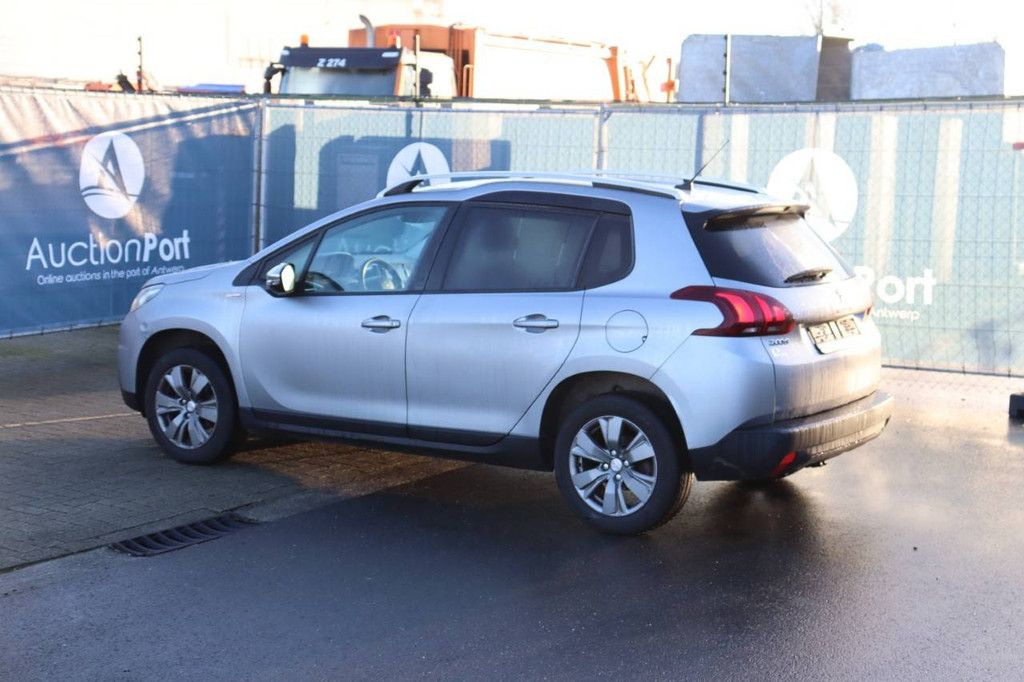 SUV Peugeot 2008 Petrol 82 hp 2019 (Margin)