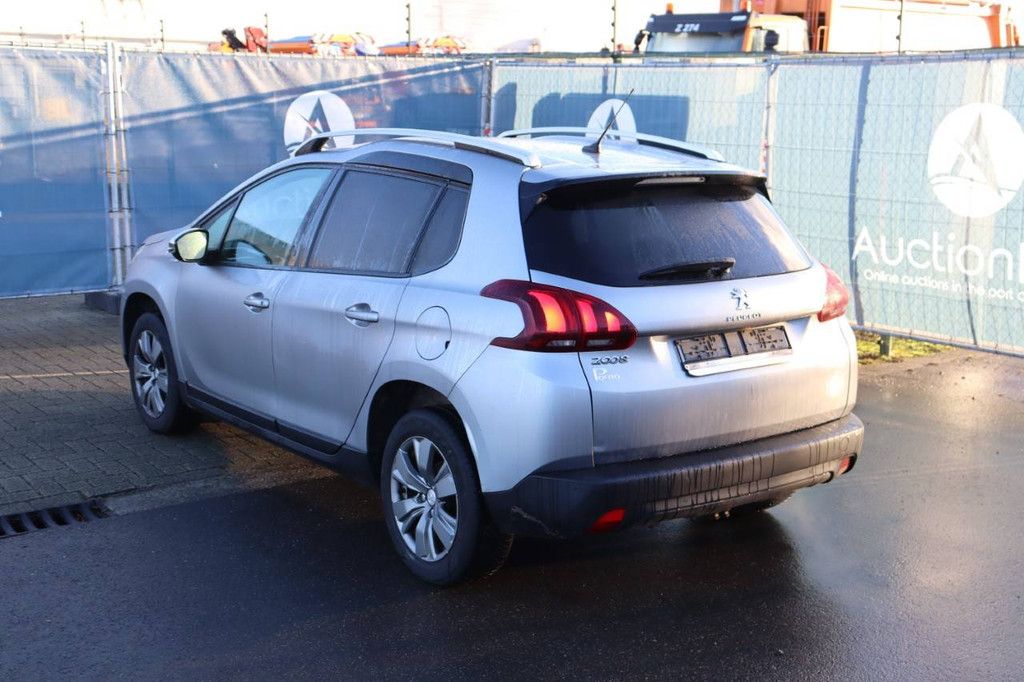 SUV Peugeot 2008 Petrol 82 hp 2019 (Margin)