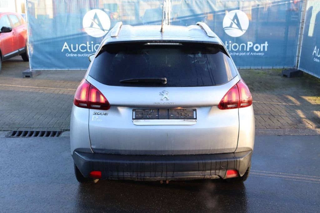 SUV Peugeot 2008 Petrol 82 hp 2019 (Margin)