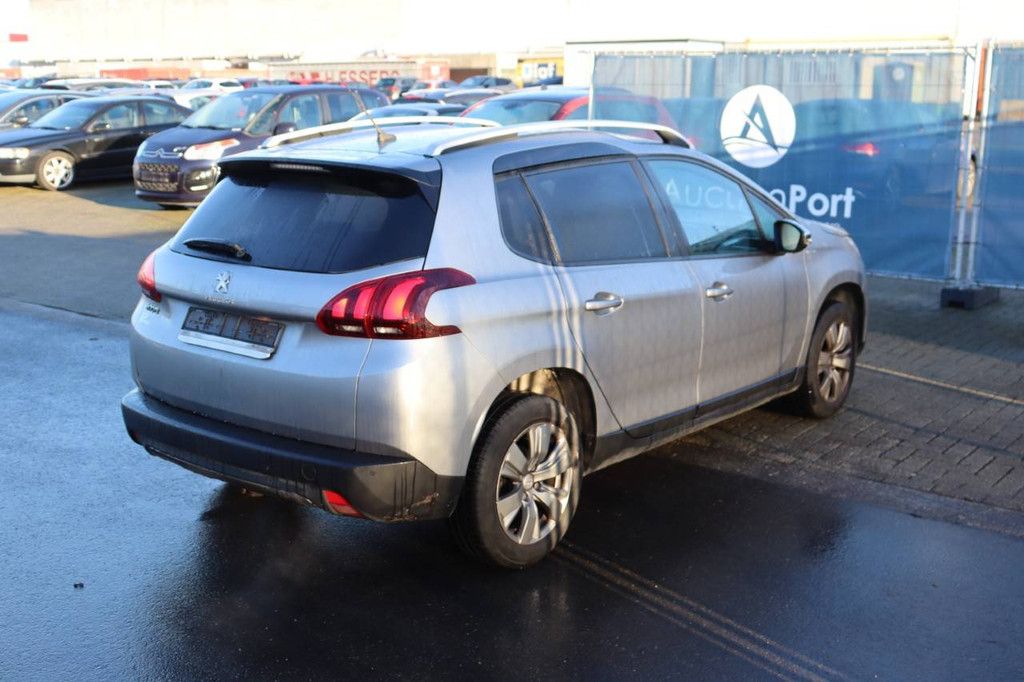 SUV Peugeot 2008 Petrol 82 hp 2019 (Margin)